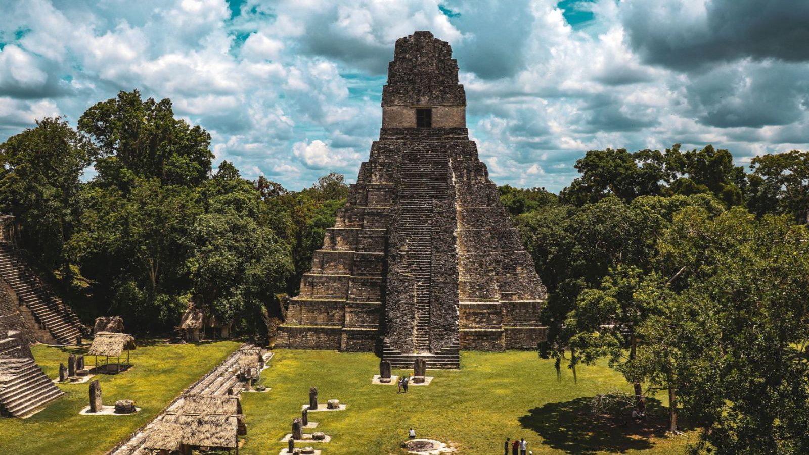 Rondreis Guatemala, Tikal, Maya Tempel, historische ruïnes en piramide
