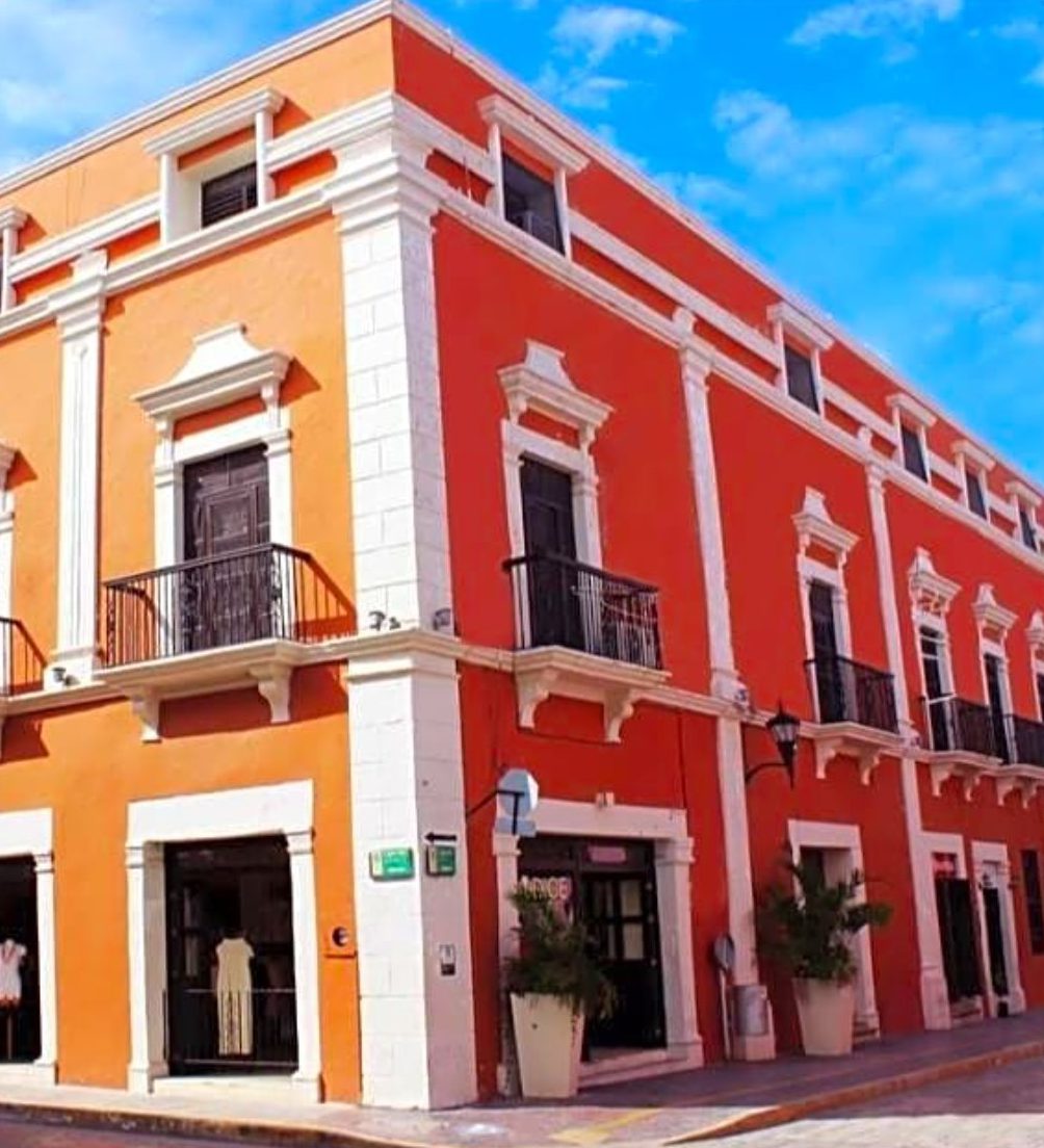 Rondreis-Mexico-Campeche-Mision-Campeche-buitenzijde