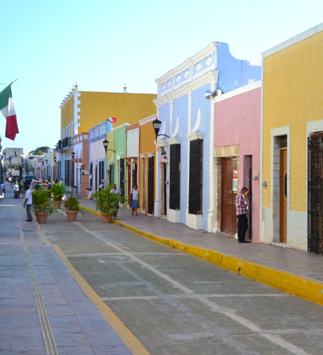 Rondreis Mexico, Campeche, kleurrijke straat