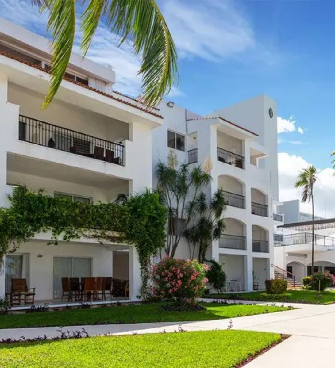 Rondreis-Mexico-Cancun-Beachscape-Villas-Kin-Ha-buitenzijde-gebouwen-tuin