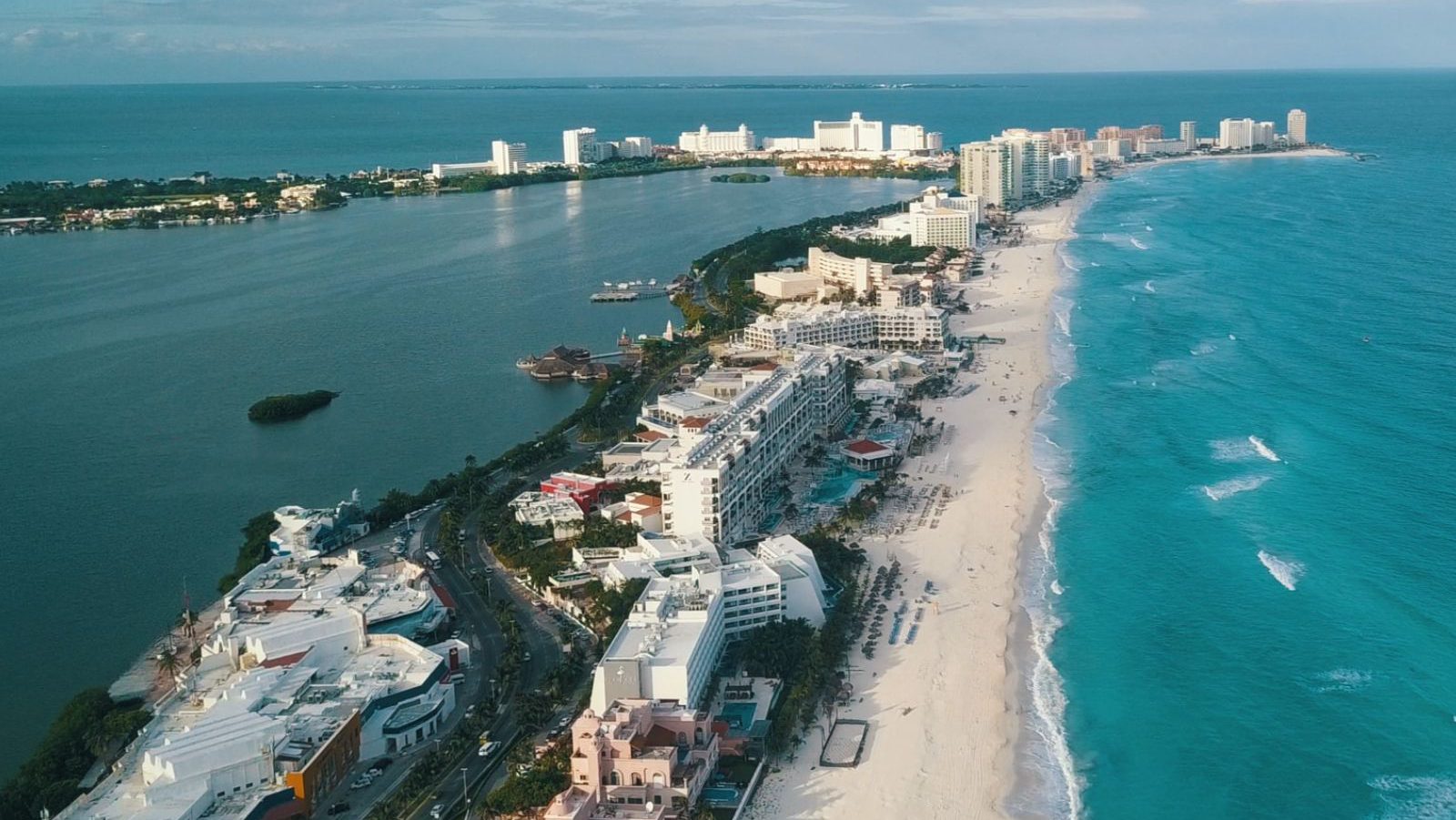 Rondreis Mexico, Cancún, bovenaanzicht
