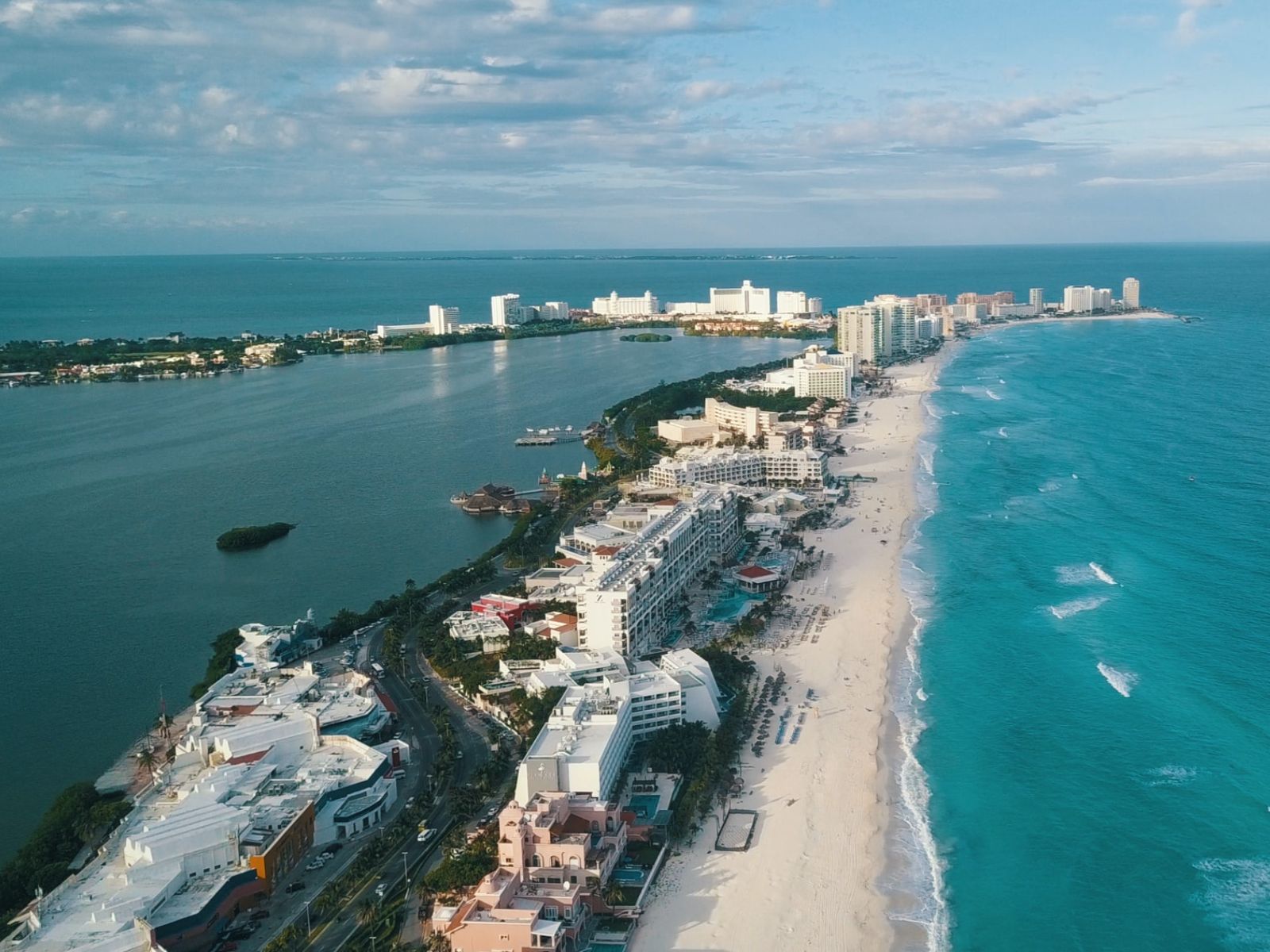 Rondreis Mexico, Cancún, bovenaanzicht