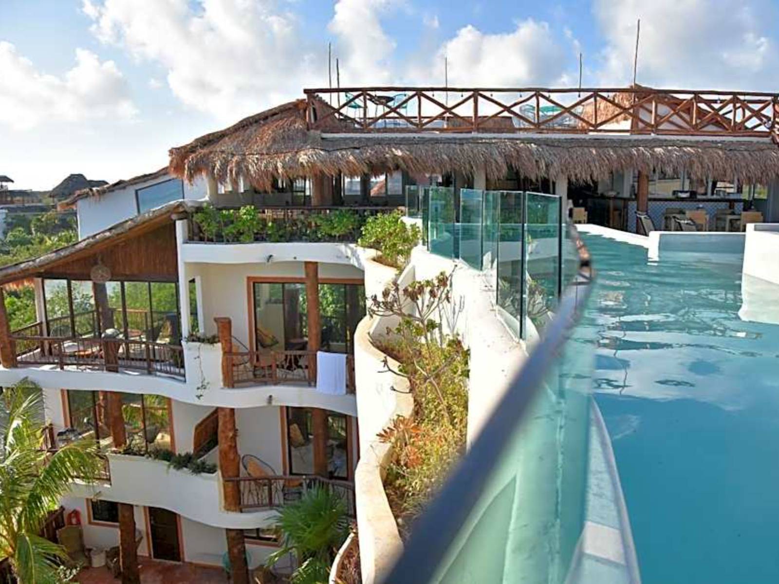 Rondreis Mexico, Isla Holbox, Spirit Holbox, buitenzijde
