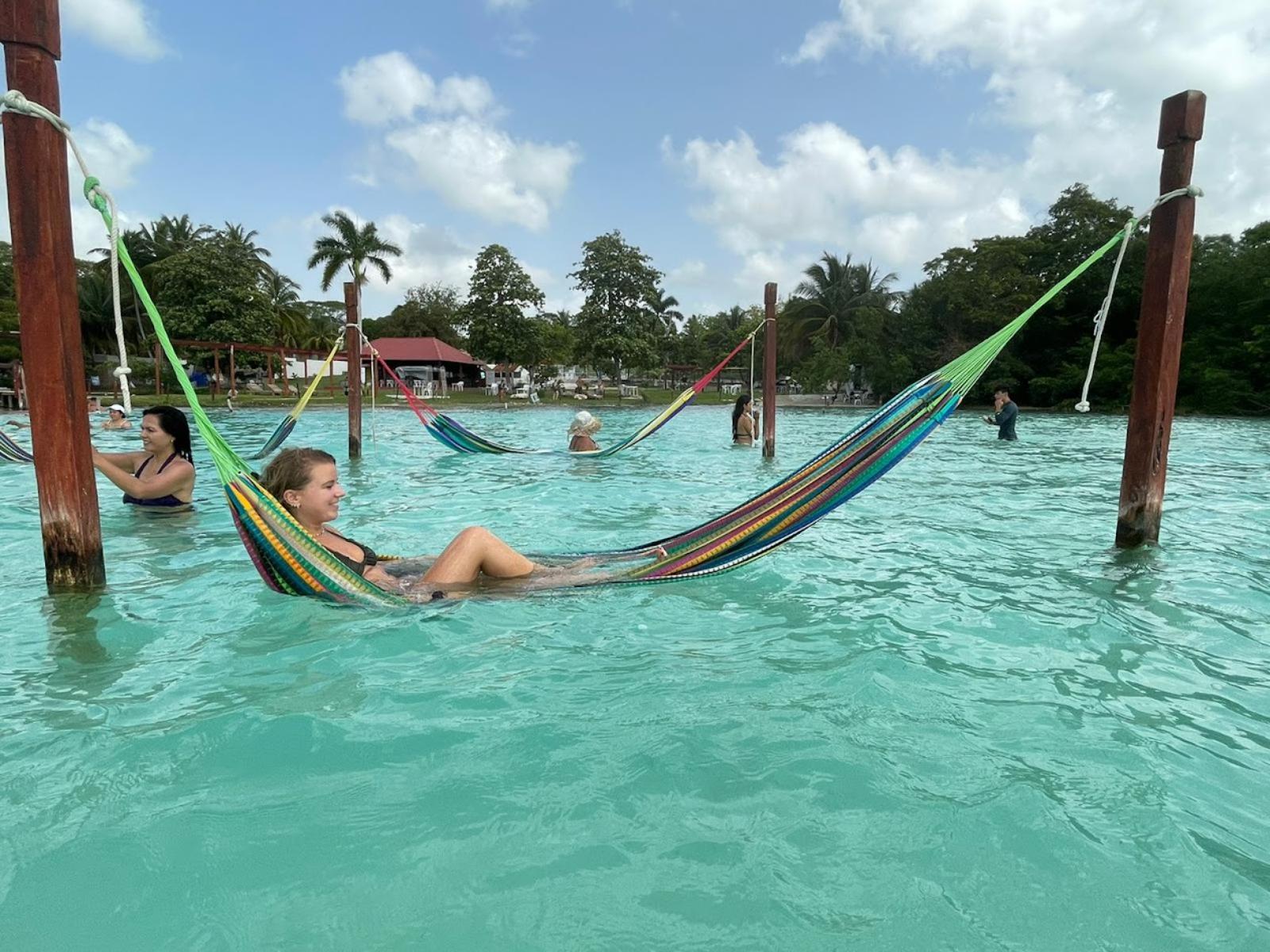 Rondreis Mexico, Laguna Bacalar, hangmat eva