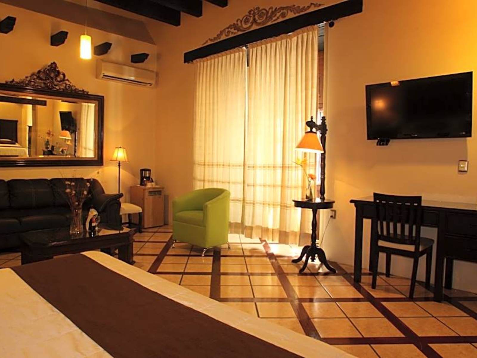 Rondreis Mexico, Oaxaca, CasAntica, kamer met raam