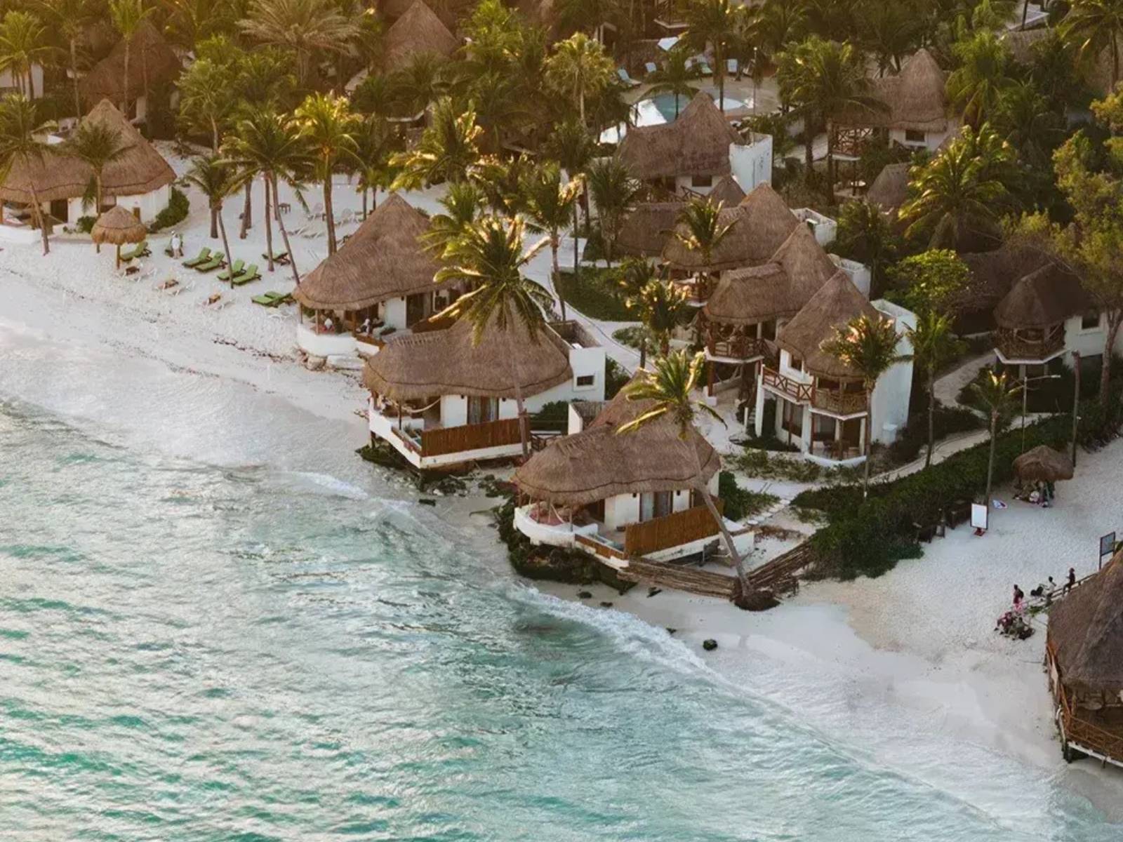 Rondreis Mexico, Playa del Carmen, Mahekal, luchtfoto