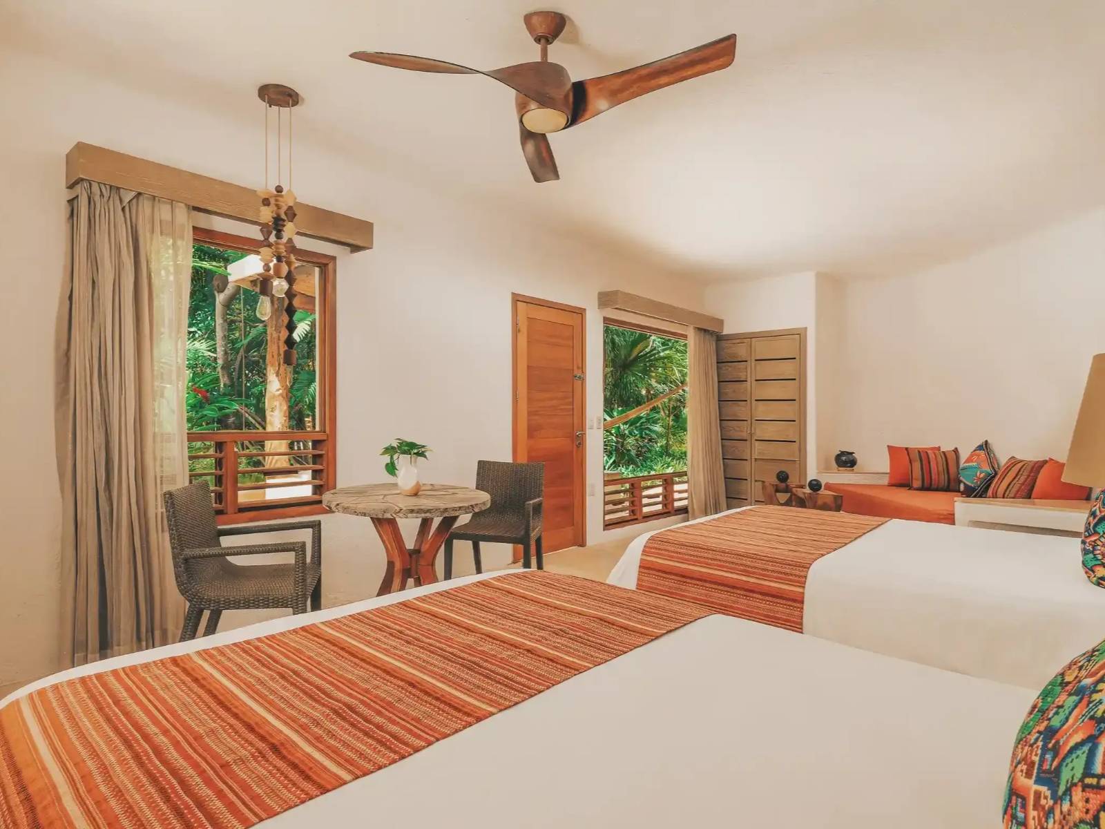 Rondreis Mexico, Playa del Carmen, Mahekal, oasis bedden