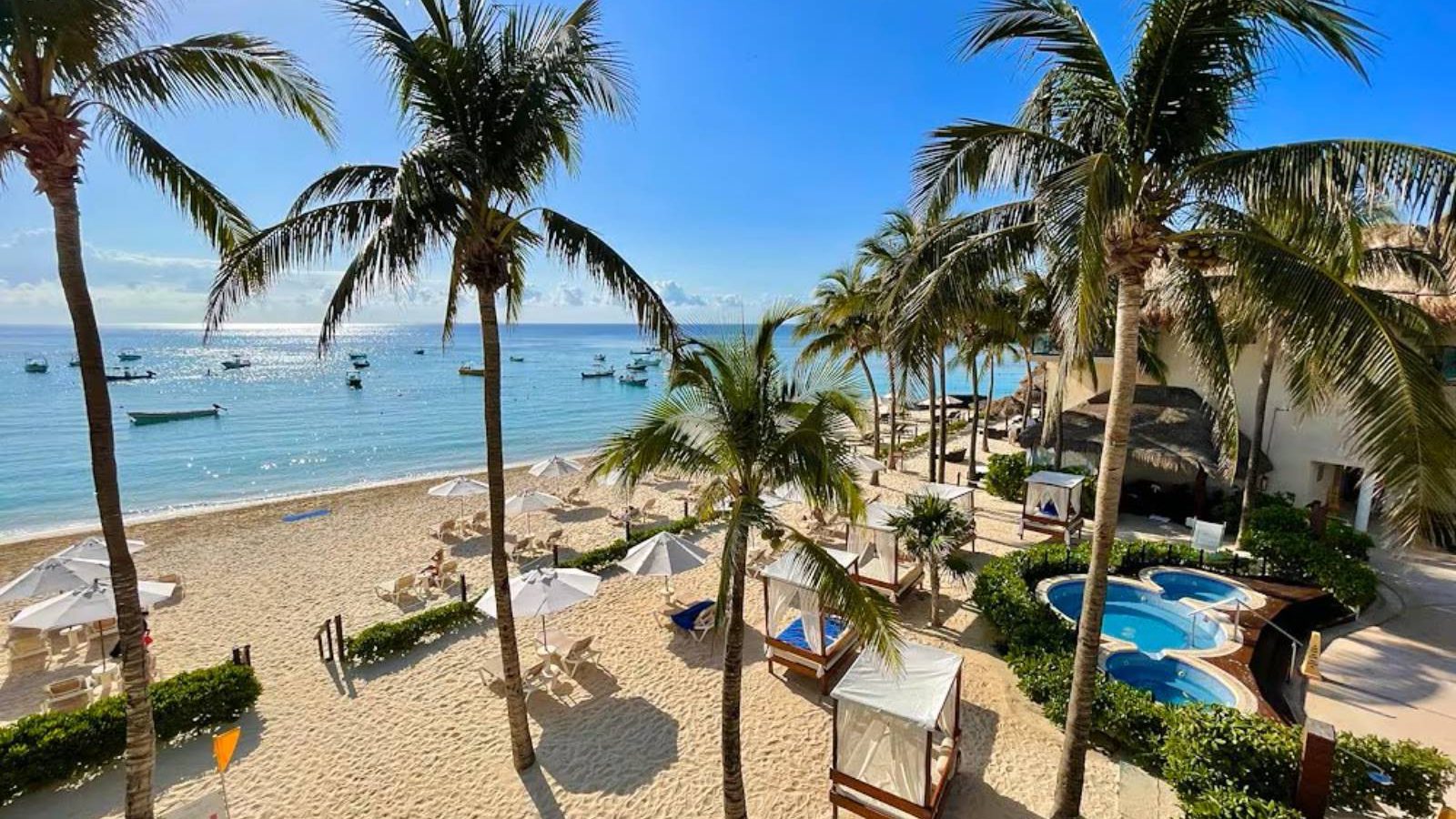 Rondreis Mexico, Playa del Carmen, Reef Coco Beach, strand luchtfoto