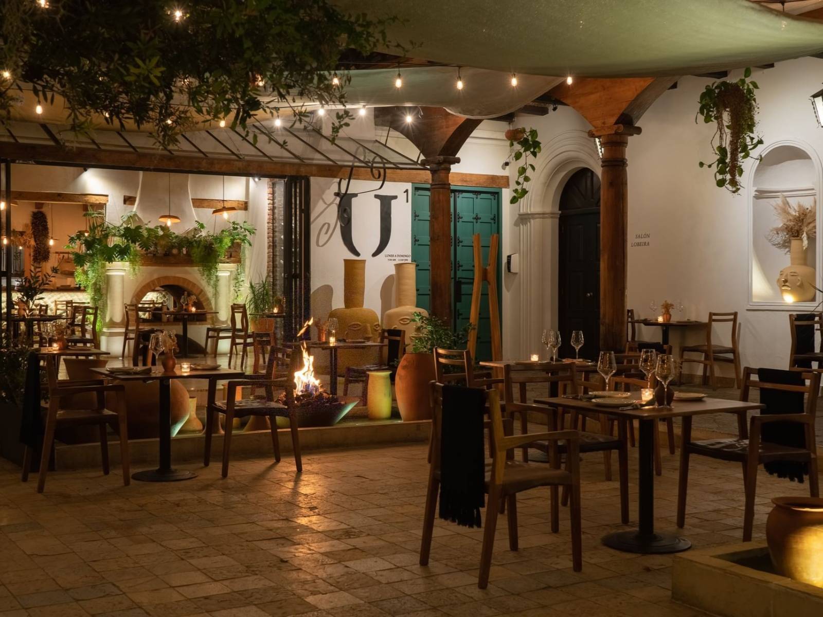 Rondreis Mexico, San Cristobal, Sombra del Agua, restaurant exterieur