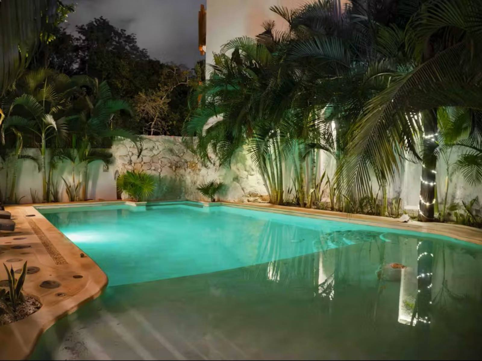 Rondreis Mexico, Tulum, Niik Tulum, zwembad avond