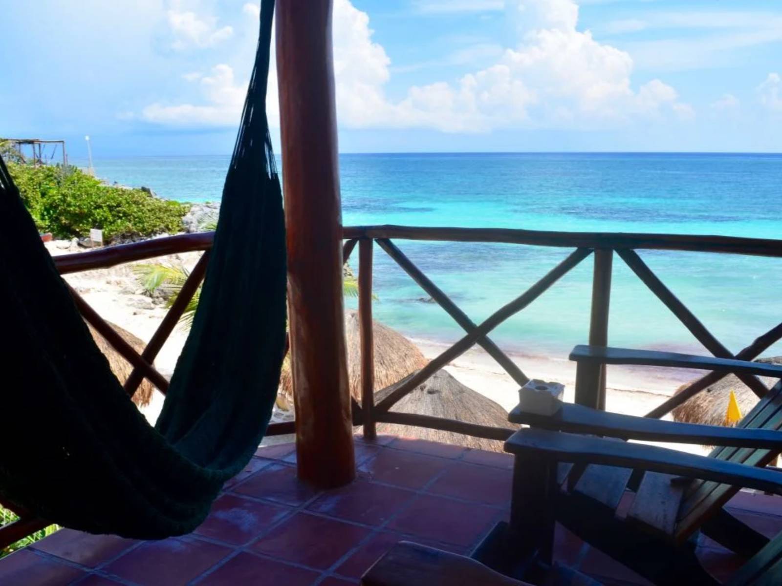 Rondreis Mexico, Tulum, Piedra Escondida, terras uitzicht op ze
