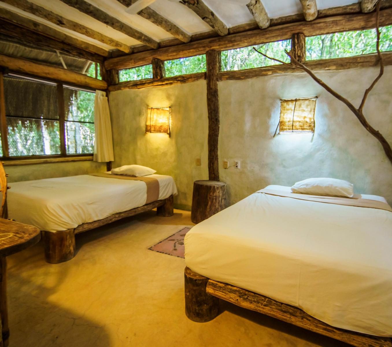Rondreis-Mexico-Xpujil-Puerto-Calakmul-kamer-in-houten-cabana
