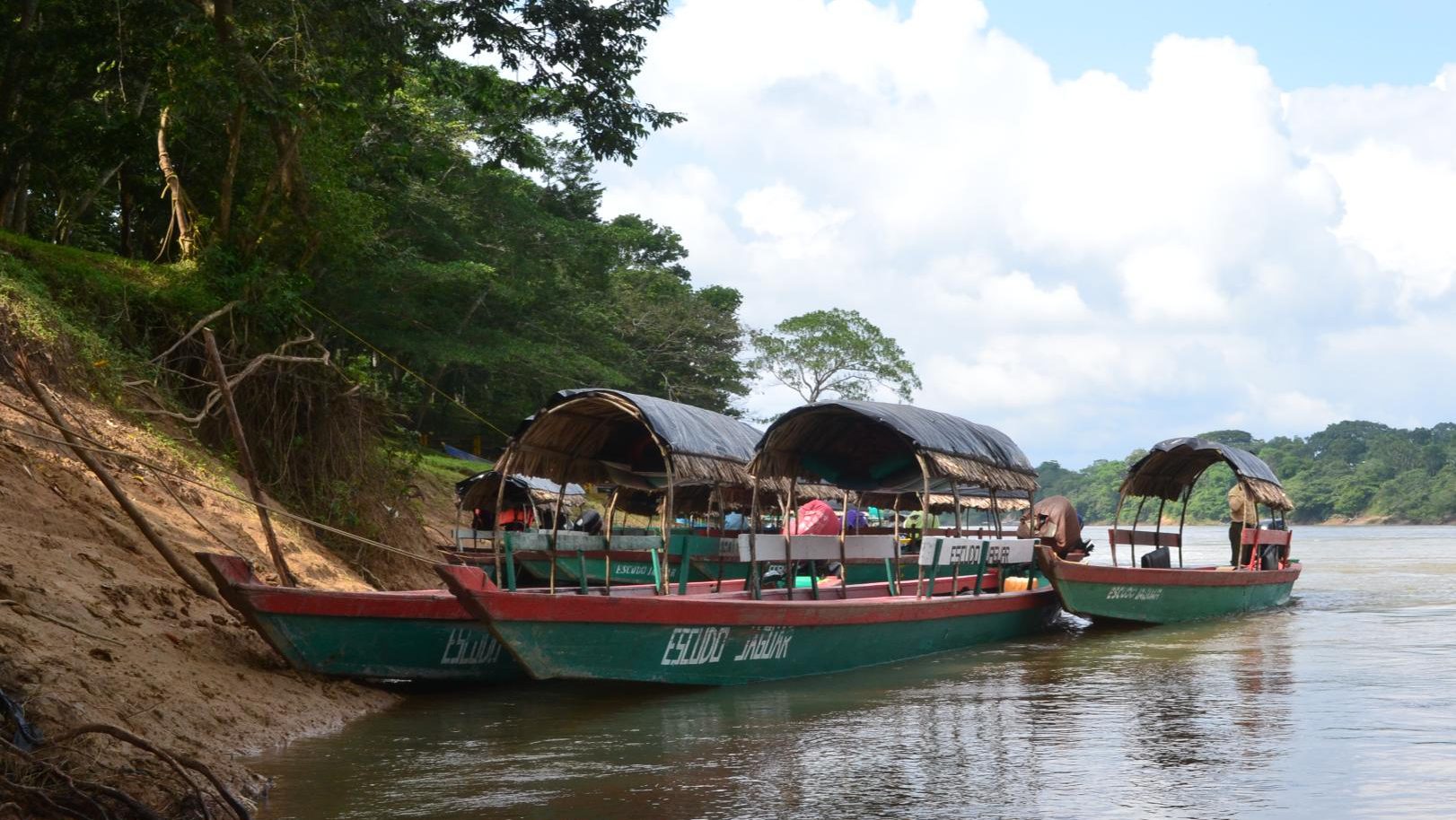 Rondreis Mexico, Yaxchilan en Bonampak, boot