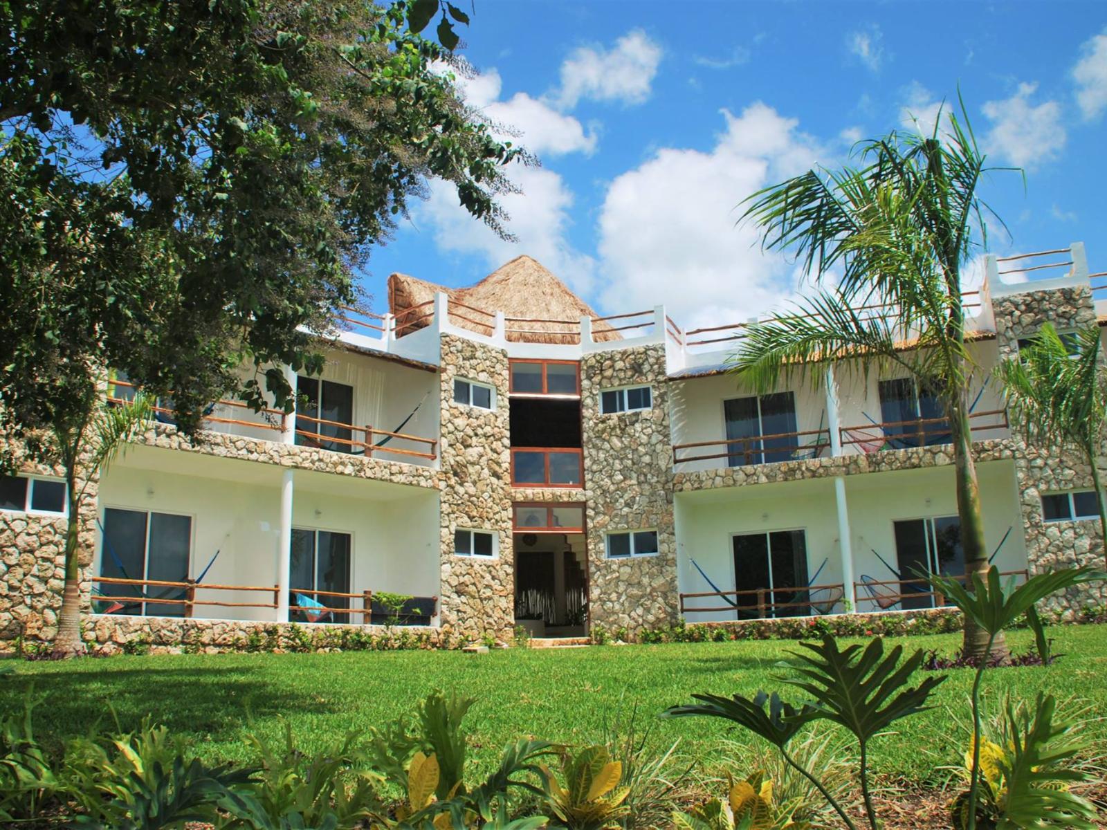 rondreis mexico - bacalar - aires bacalar hotel - tuin