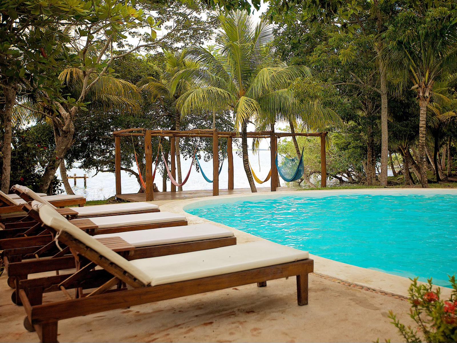 rondreis mexico - bacalar - rancho encantado hotel - zwembad