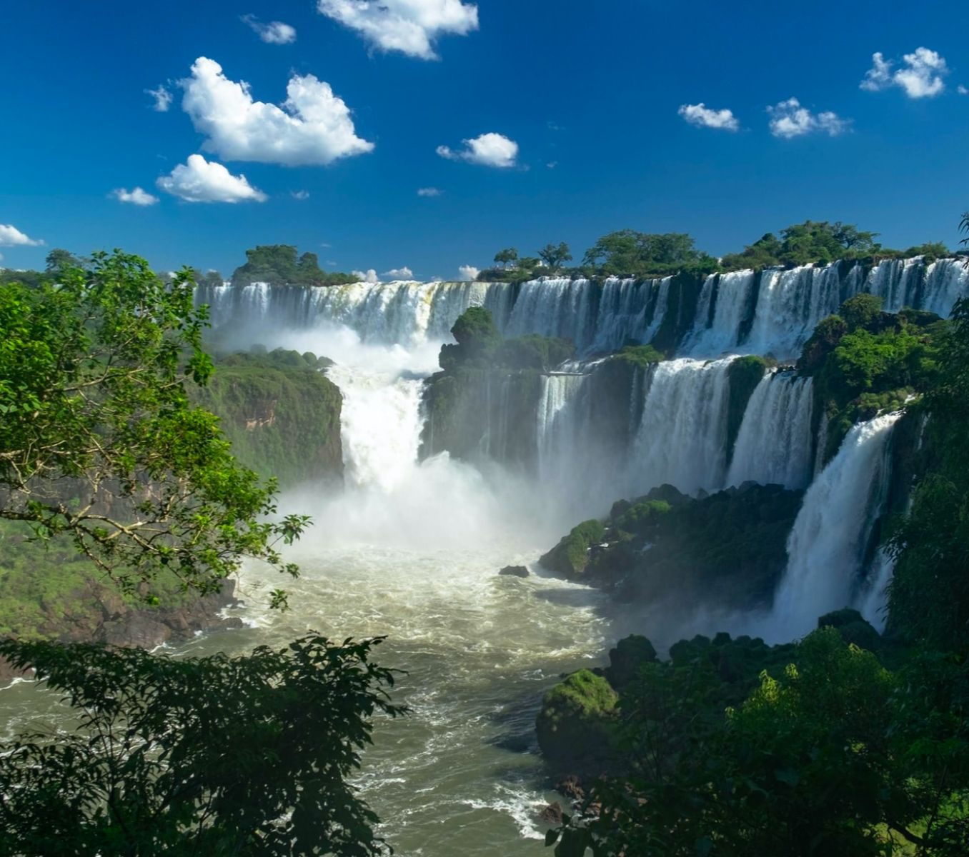 Rondreis Argentinië, Iguazu, excursie Argentijnse zijde van de watervallen, Puerto Iguazu watervallen