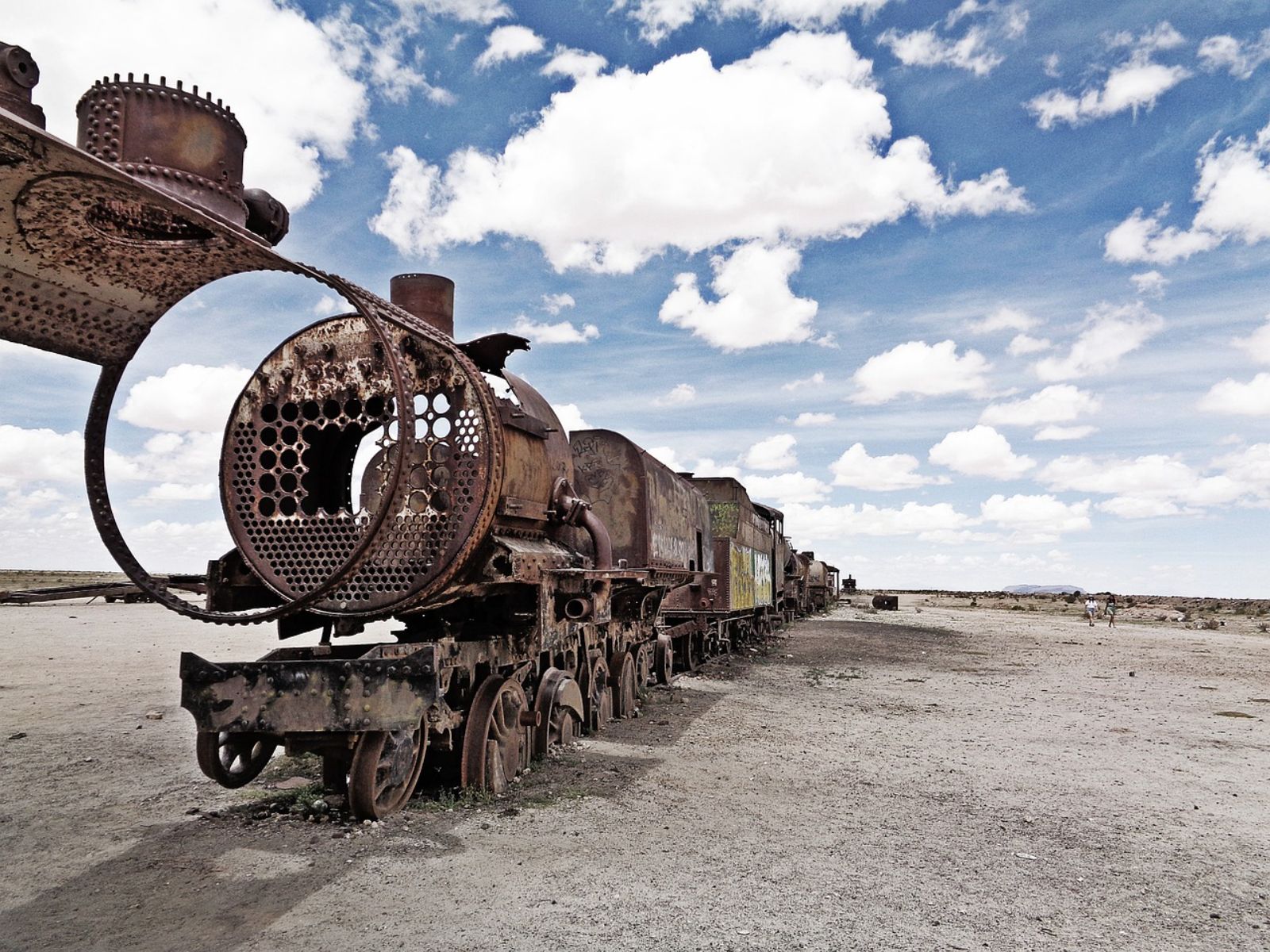Rondreis Bolivia, Uyuni, excursie bliksembezoek aan de zoutvlaktes, treinkerkhof