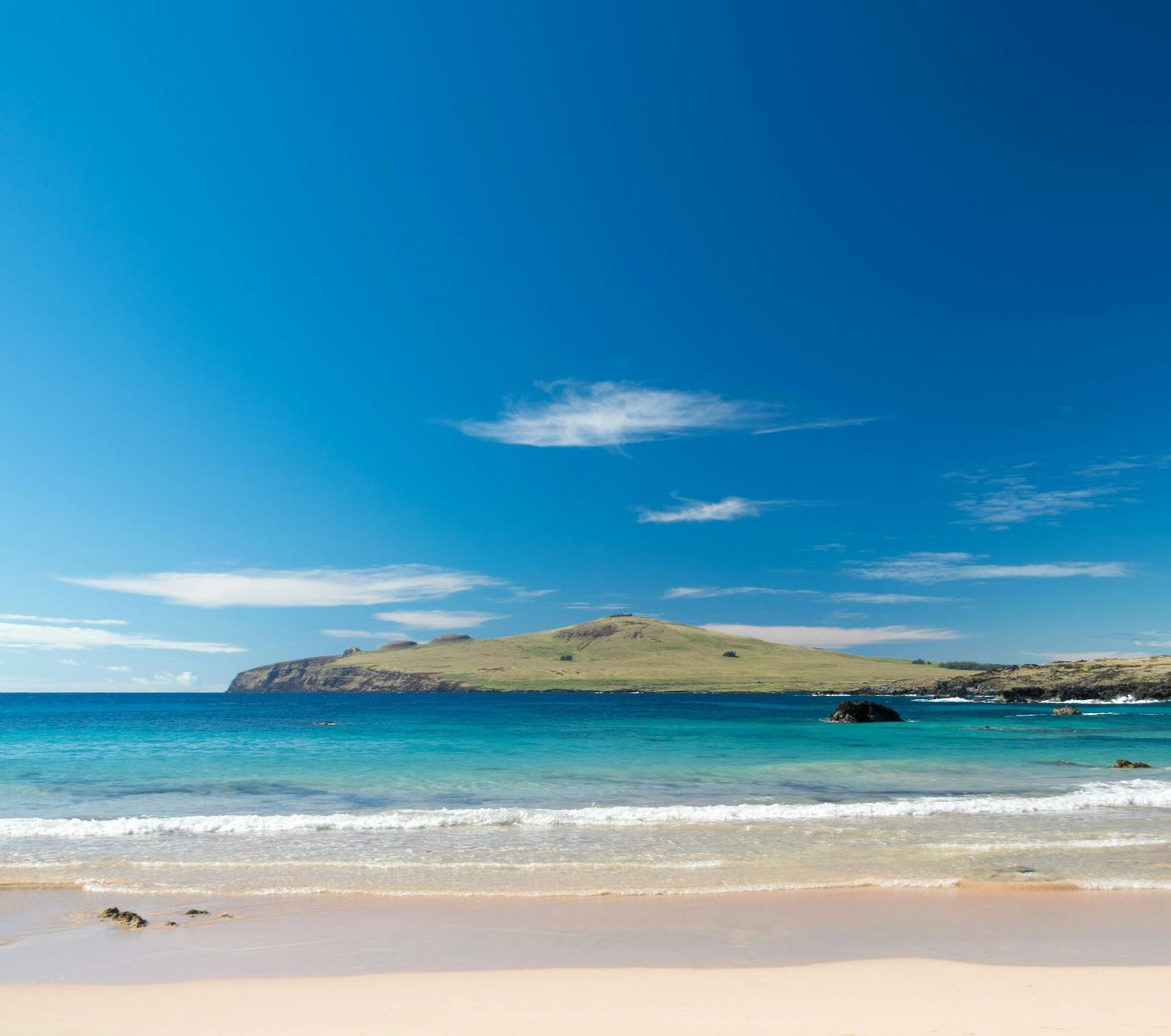 Rondreis Chili, Paaseiland, excursie van Rano Raraku tot Anakena Beach, strand