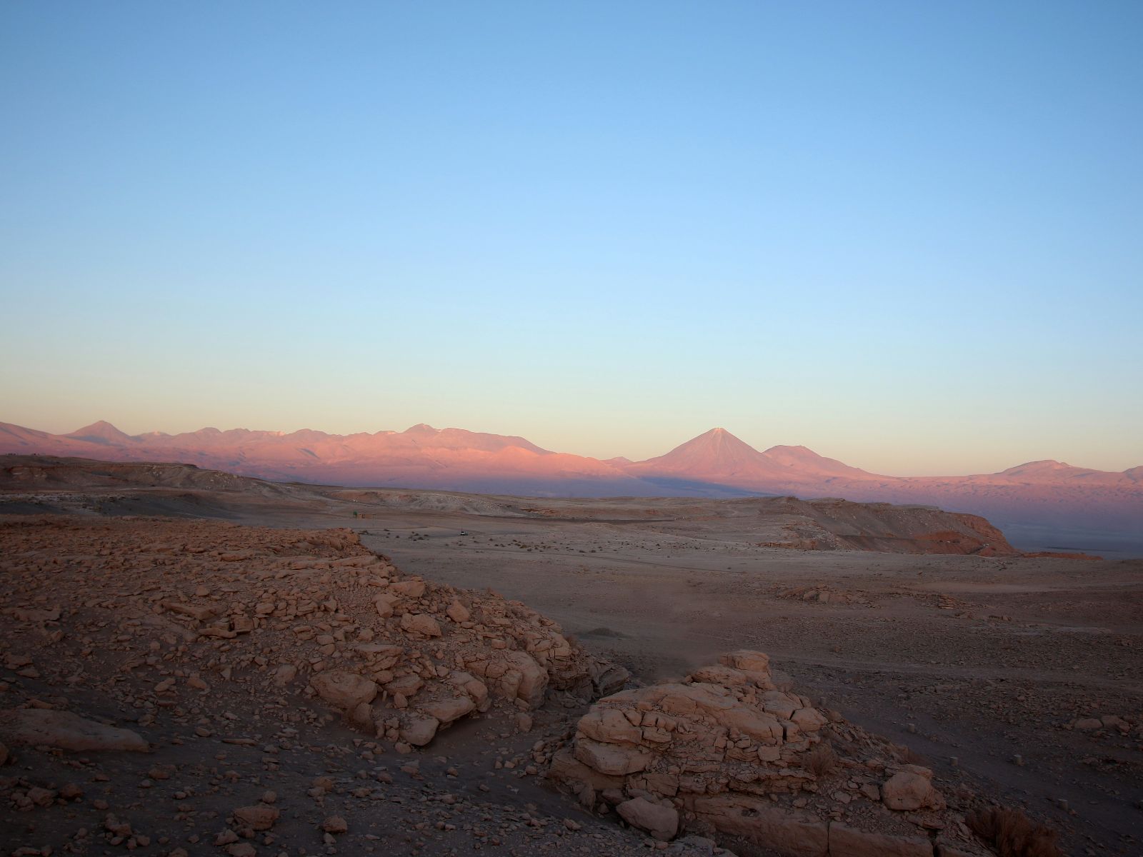Rondreis Chili, San Pedro de Atacama, excursie sterrenkijken, landschap met stenen