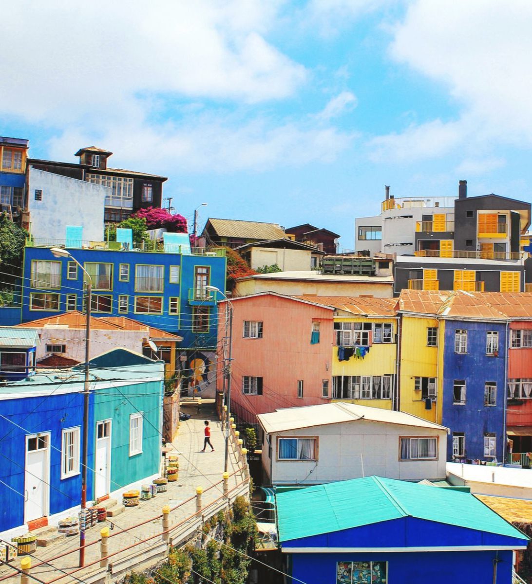 Rondreis Chili, Santiago de Chile, excursie dagtour naar kleurrijke havenstad Valparaíso, kleurrijke huizen