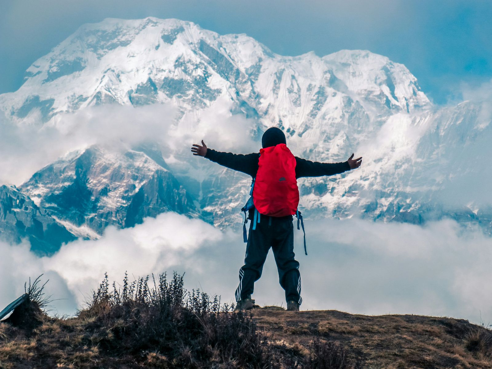 Rondreis Nepal, Annapurna Regio, Trekking man op de berg