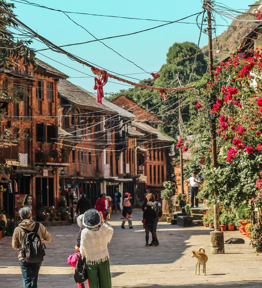 Rondreis Nepal, Bandipur, winkelstraat van bandipur