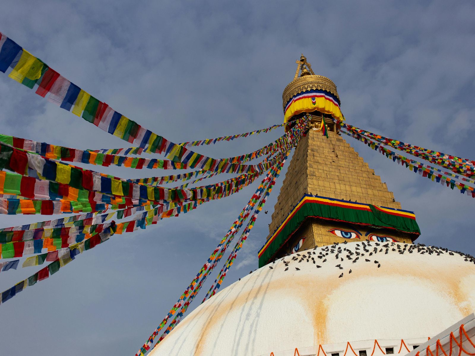 Rondreis Nepal, Kathmandu, Boudhanath Stupa in Kathmandu close up