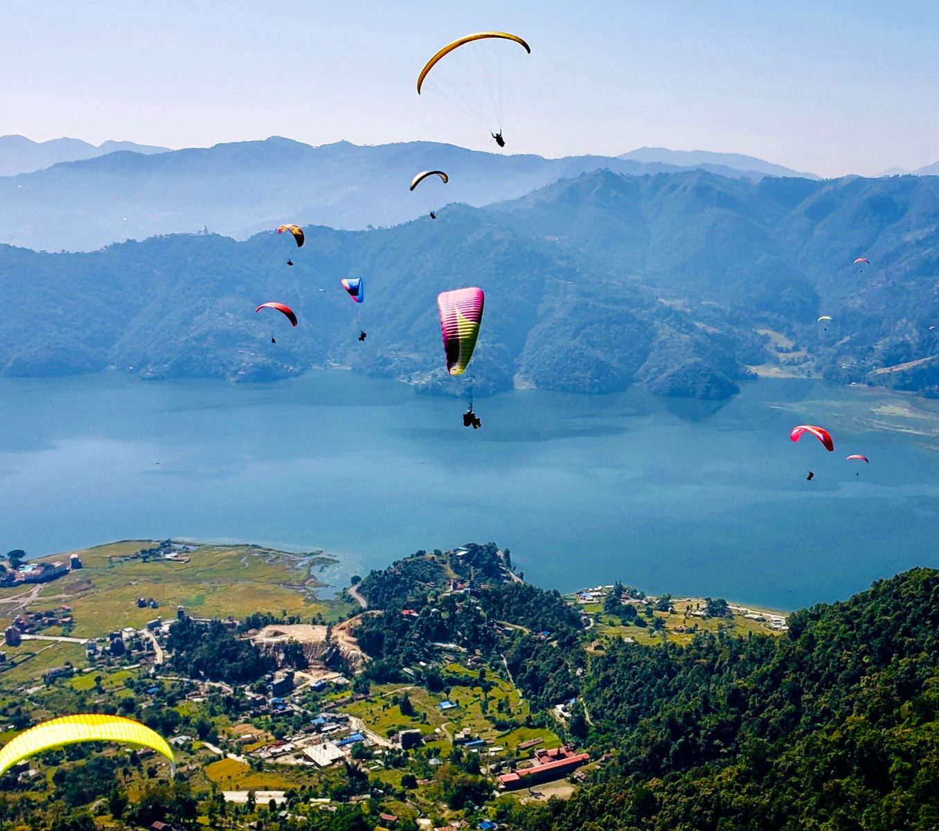 Rondreis Nepal, Pokhara, Phewa Lake