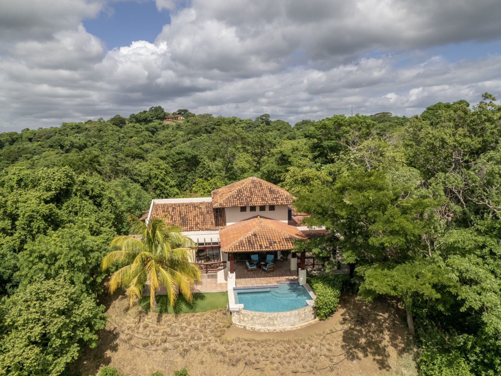 Rondreis Nicaragua, Popoyo, Rancho Santana, Casa Estrella voorkant gebouw