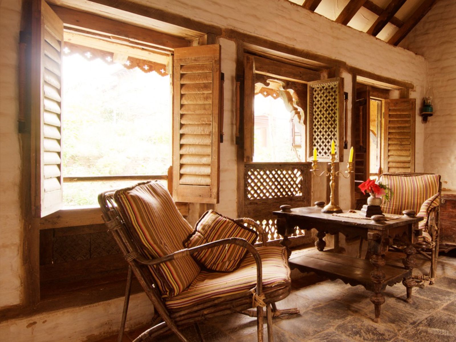 rondreis nepal, bandipur, old inn, kamer met zithoek