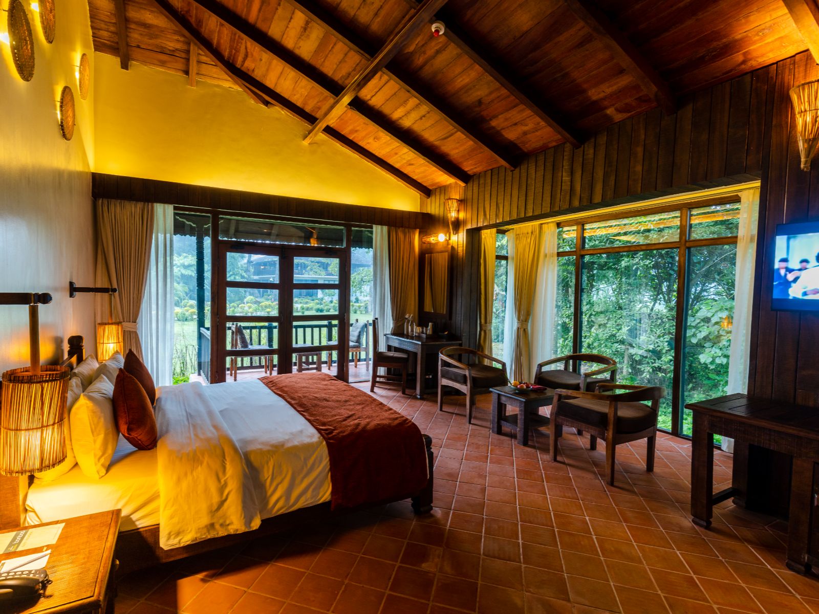 rondreis nepal, chitwan nationaal park, banbas resort, kamer