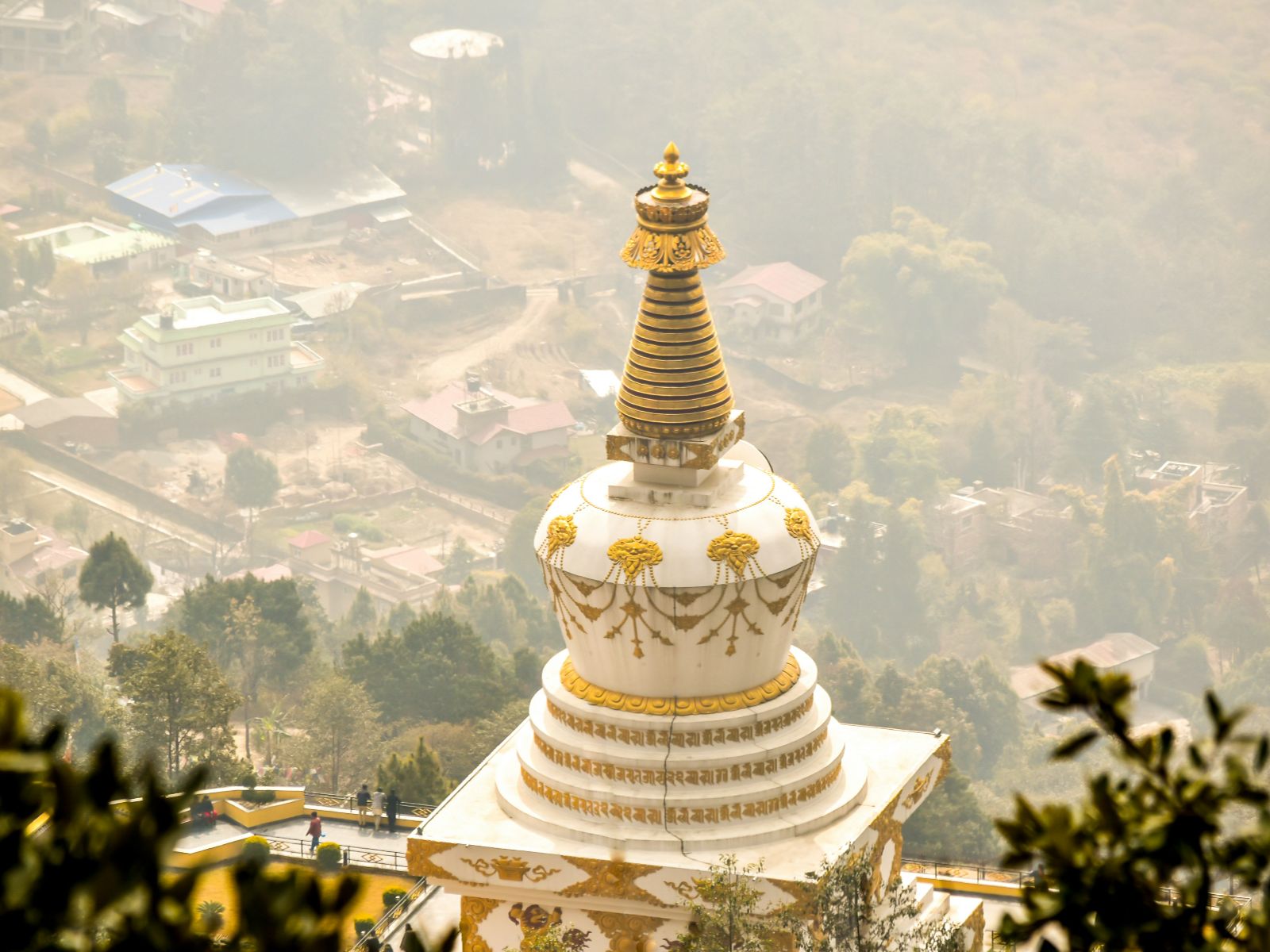 rondreis nepal, shivapuri nationaal park, stoepa met uitzicht