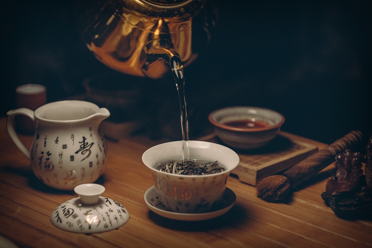 Kyoto, Tea ceremonies, Thee inschenken