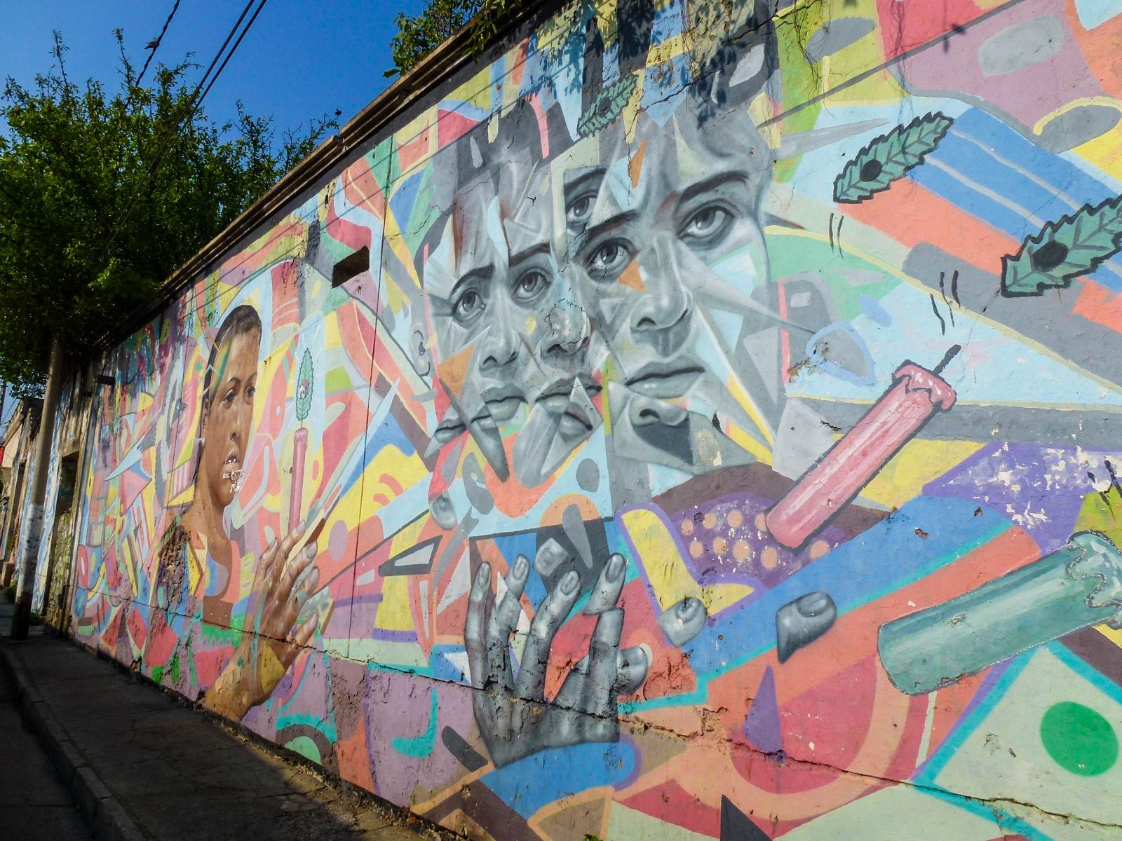 Rondreis Colombia, Cartagena, excursie street art en graffiti tour Getsemani, street art