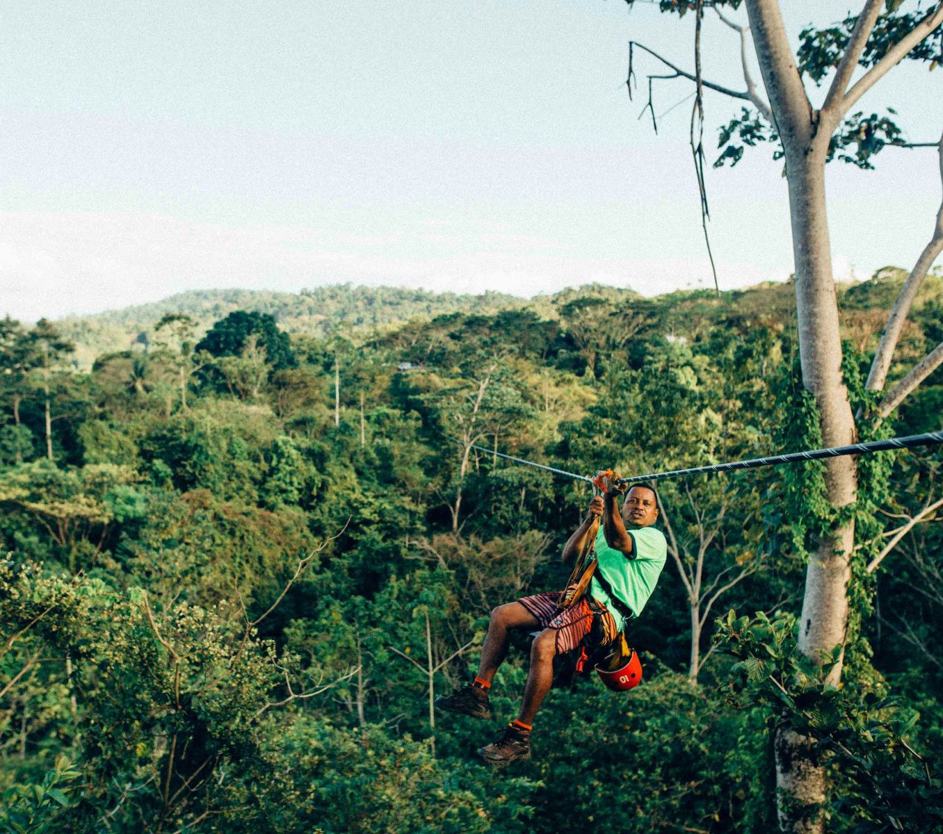 Rondreis Costa Rica, La Fortuna, excursie Arenal Sky Adventure Ziplines, zipline