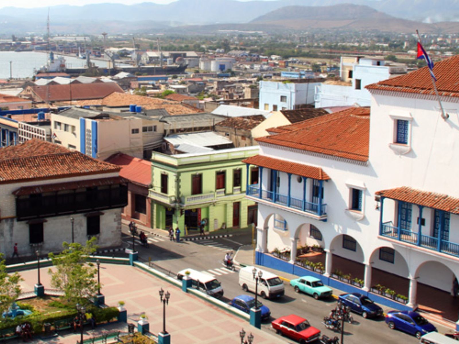 Rondreis Cuba, Santiago de Cuba, excursie Stadstour Santiago de cuba, plein