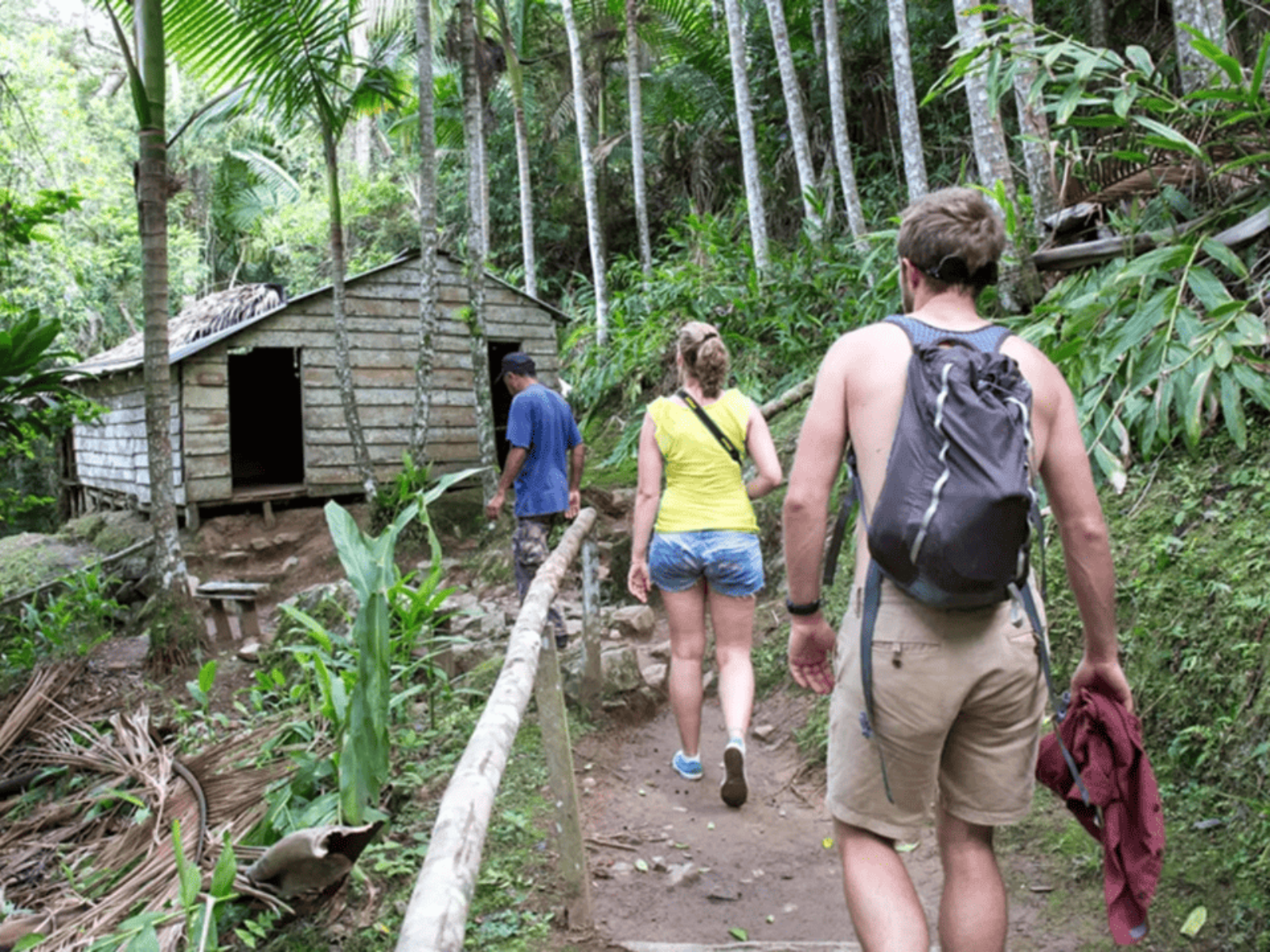 Rondreis Cuba, Sierra Maestra, excursie Trektocht Comandancia de la Plata, wandelaars