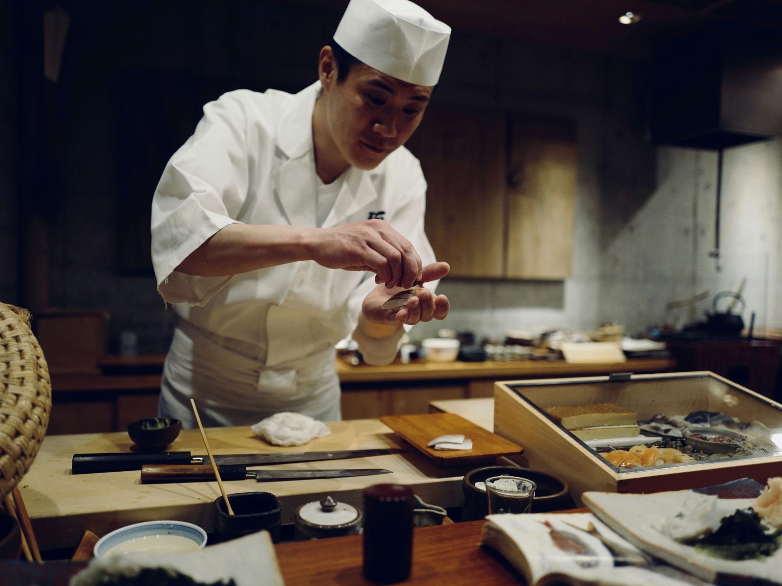 Rondreis Japan, Tokyo, excursie Sushi Workshop, sushi kookles