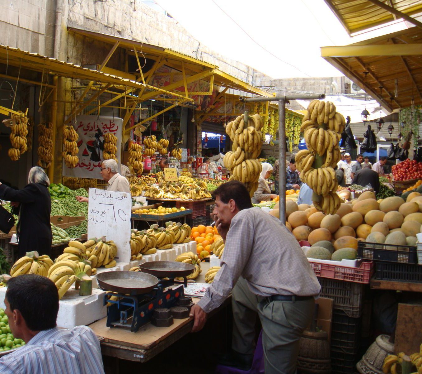Rondreis Jordanië, Amman, excursie streetfoodtour Amman, markt kraampjes