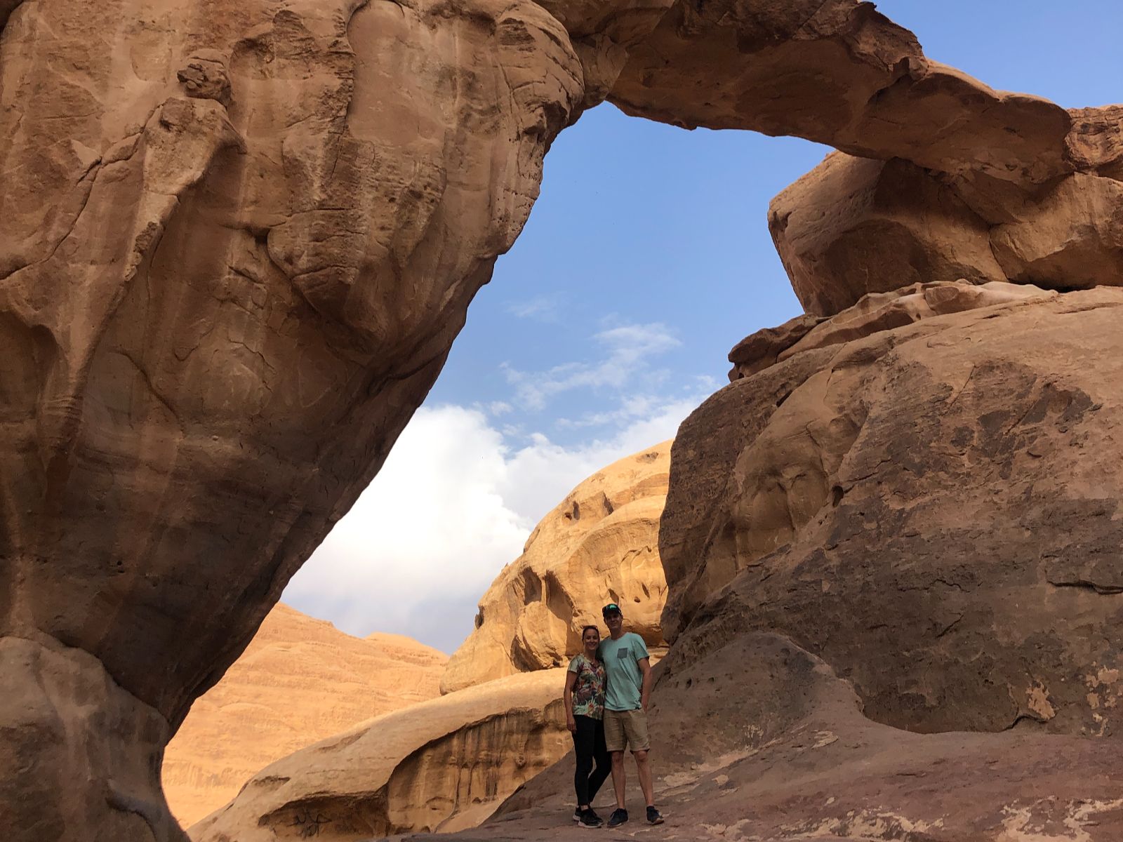 Rondreis Jordanië, Wadi Rum, excursie jeeptour Wadi Rum, rotsen Joanne