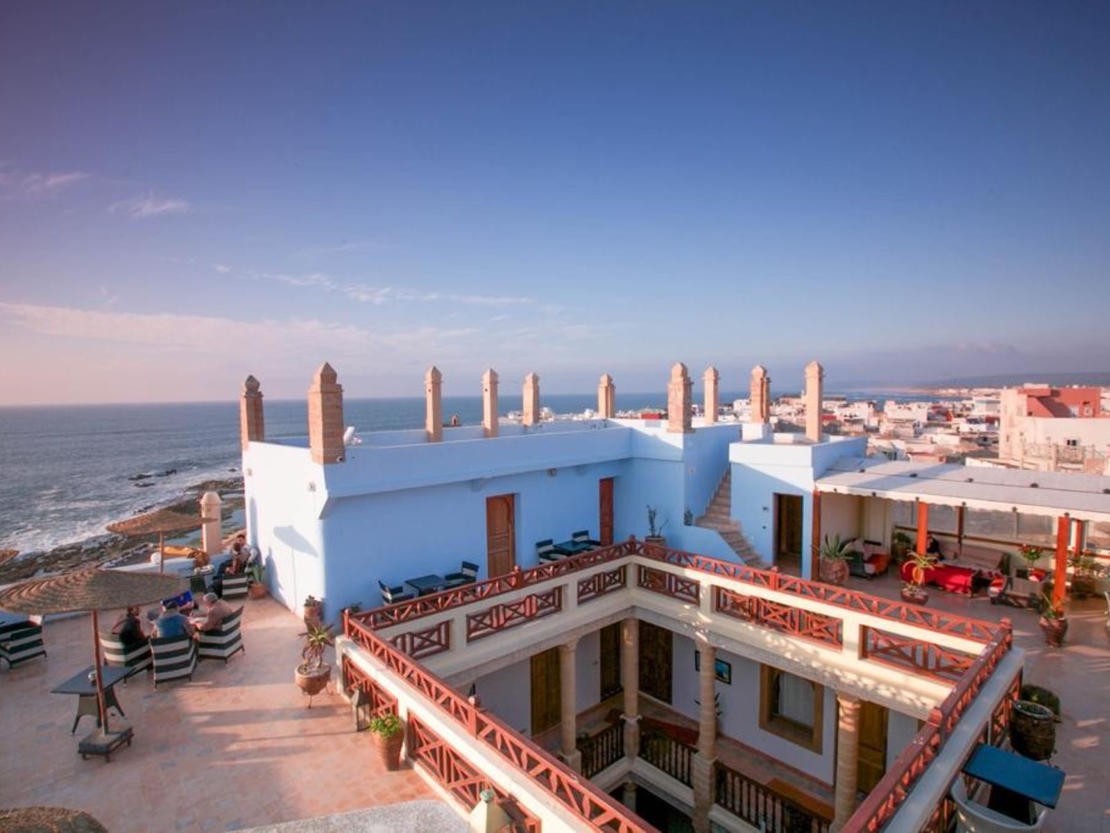 Rondreis Marokko, Essaouira, Palais des Remparts, hotel vanuit de lucht