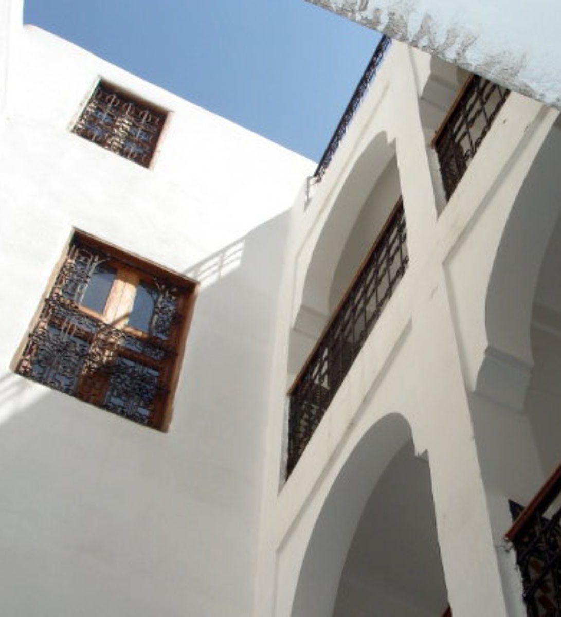 Rondreis Marokko, Fès, Riad La Clé de Fès, buitengedeelte gebouw