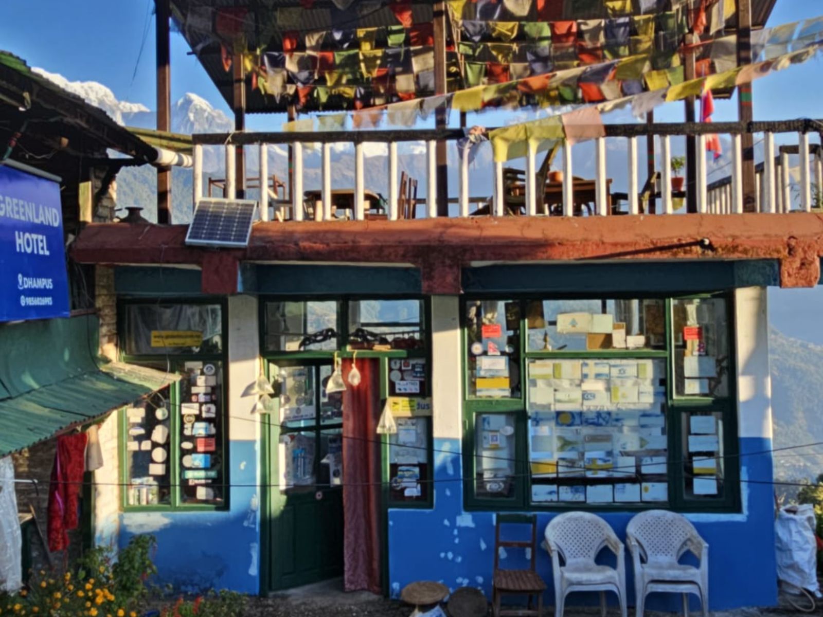 Rondreis Nepal, Trekking Lodges, buitenaanzicht lodge