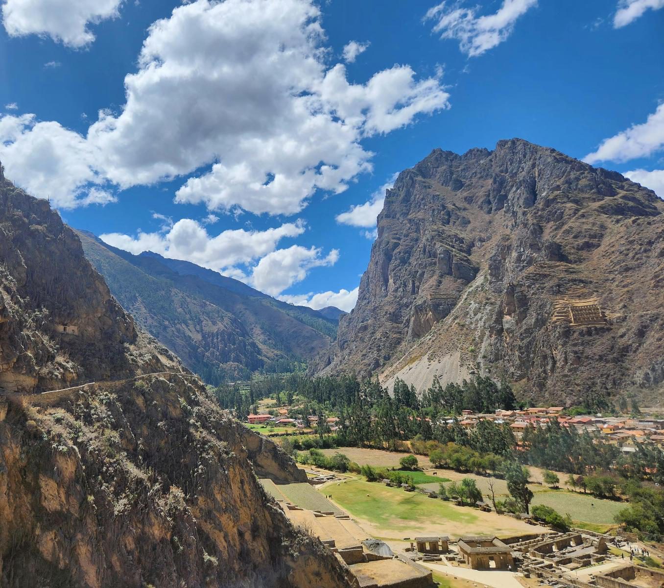 Rondreis Peru, Cusco, excursie Dagtour Heilige Vallei, Ollantaytambo uitzicht