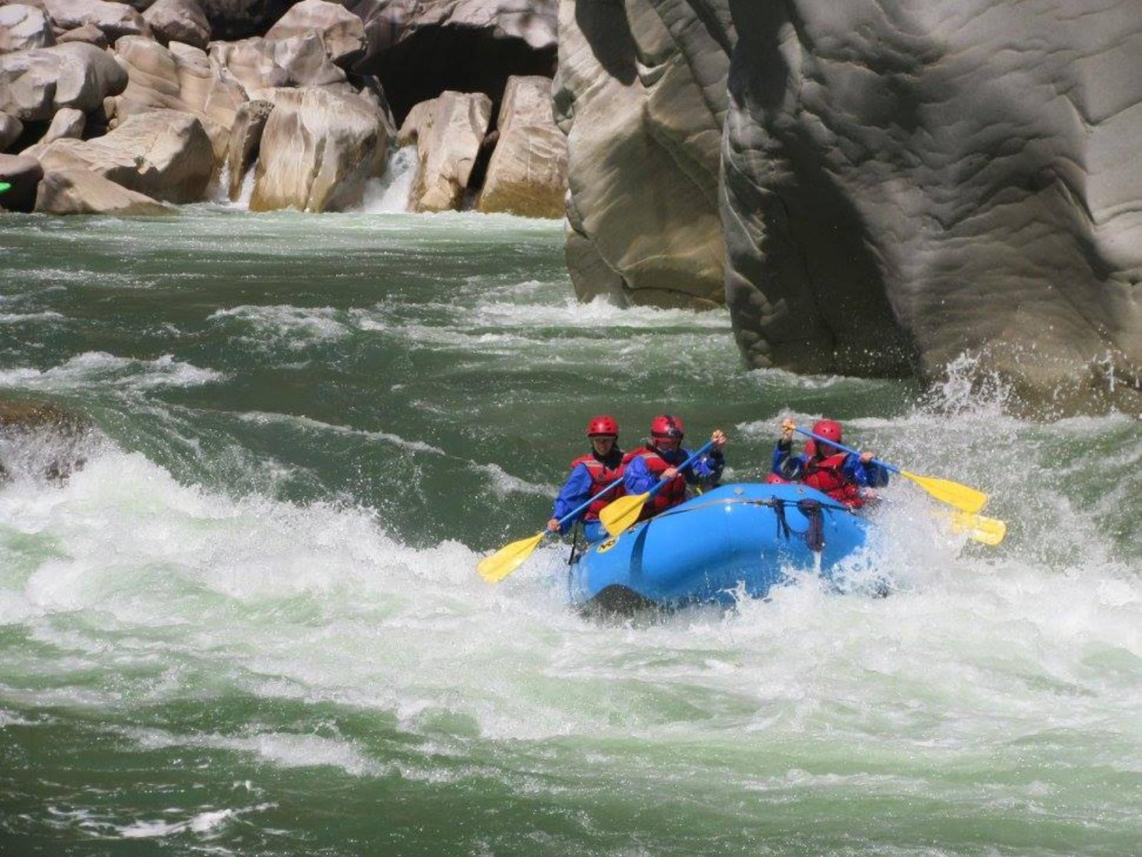 Rondreis Peru, Cusco, excursie raften Heilige Vallei, raftingboot