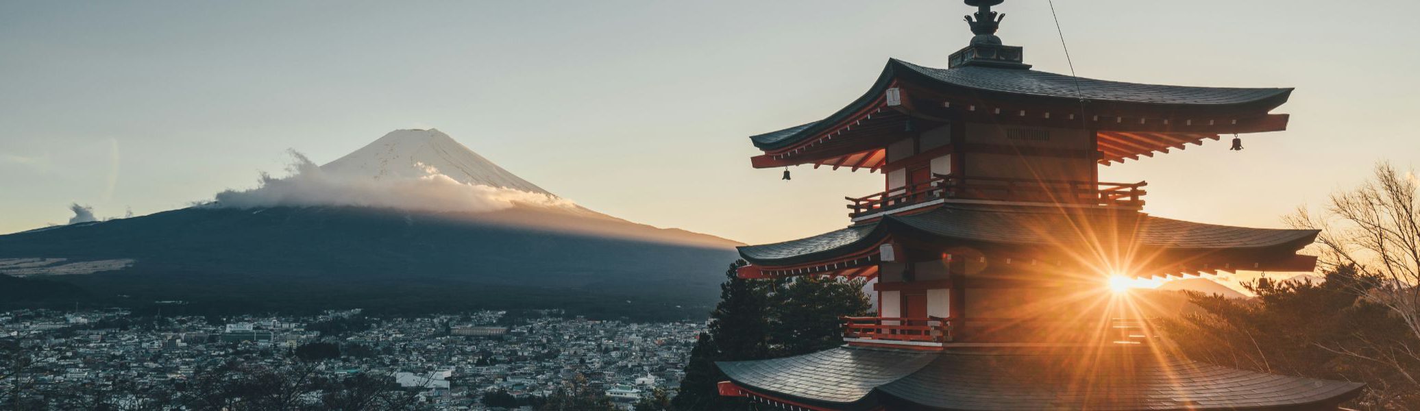 Rondreis Japan, Mount Fuji, zonsopkomst met besneeuwde top