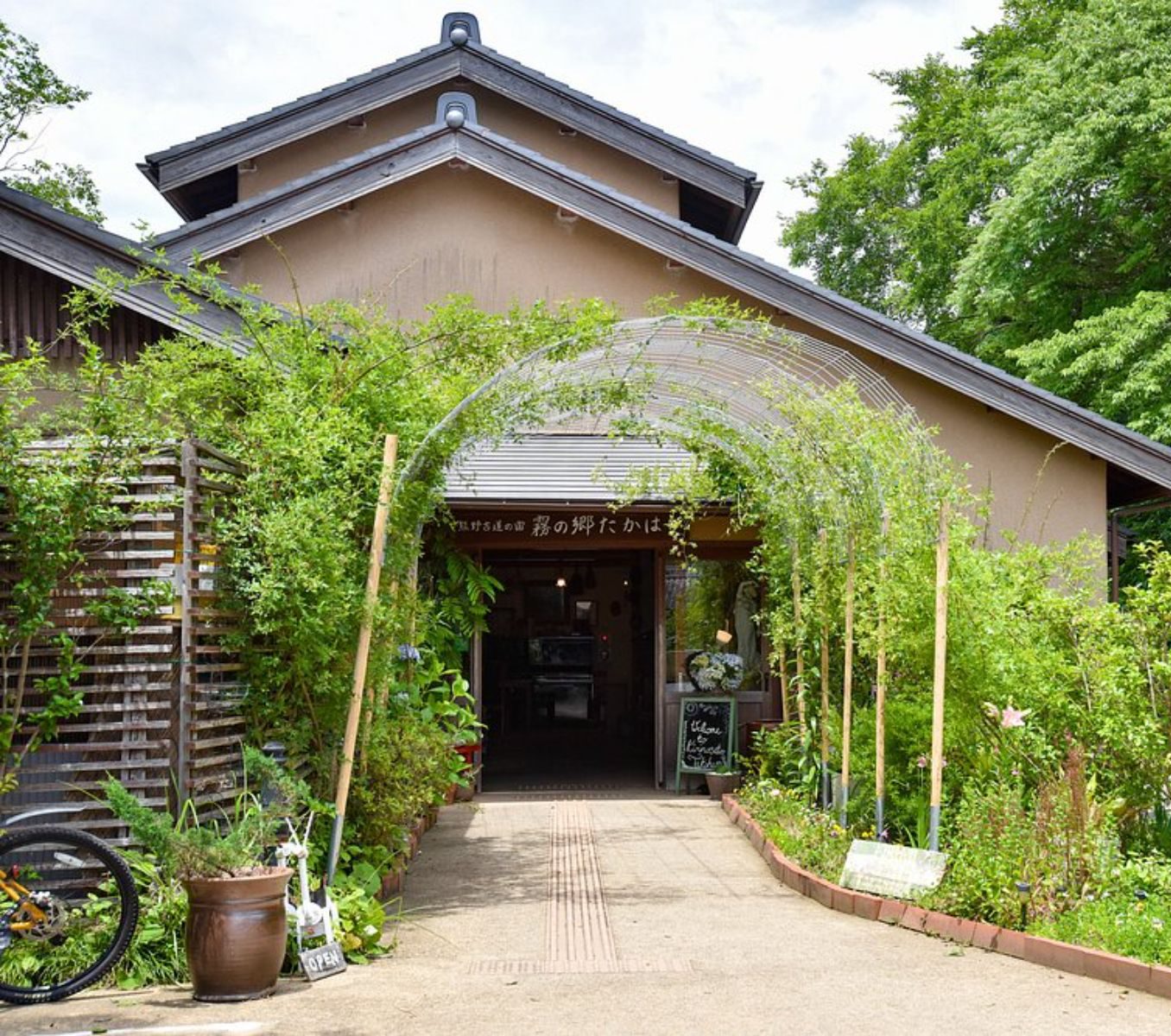 Rondreis Japan, Takahara, Kiri-No-Sato lodge, vooraanzicht