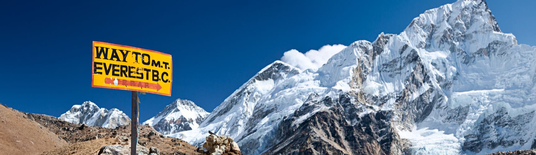 rondreis nepal, everest base camp trek, wegwijzer naar base camp