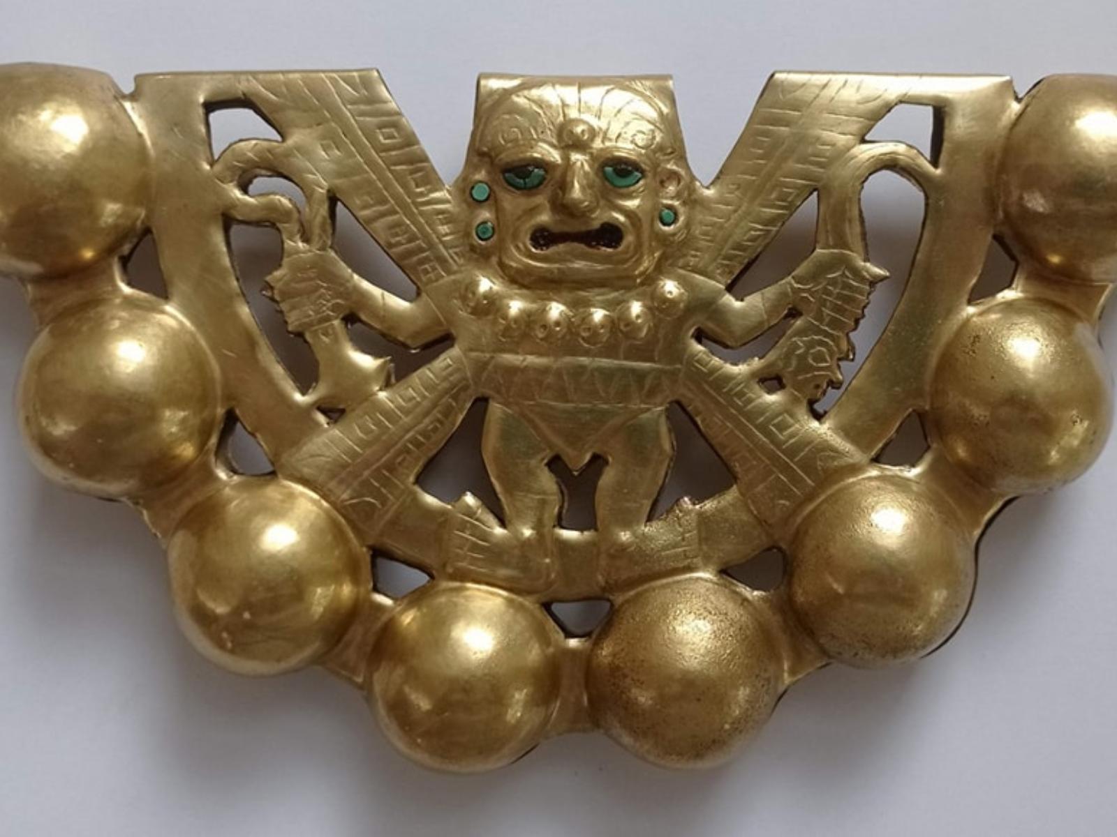 rondreis peru - royal tombs of sipan museum excursie- goud