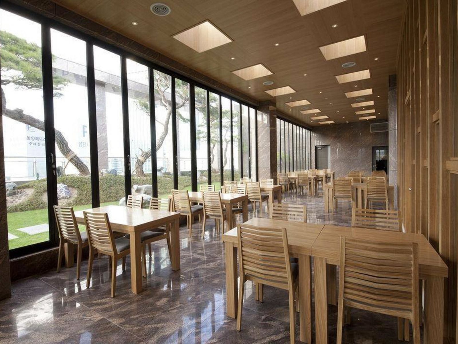 Rondreis Zuid-Korea, Busan, Arban Hotel, Restaurant op het dak